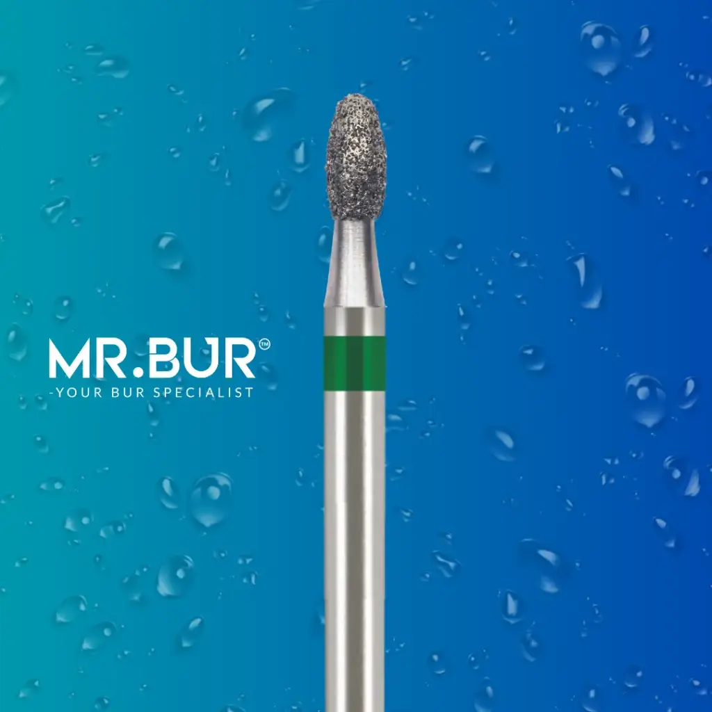 FG DIAMOND EGG/FOOTBALL